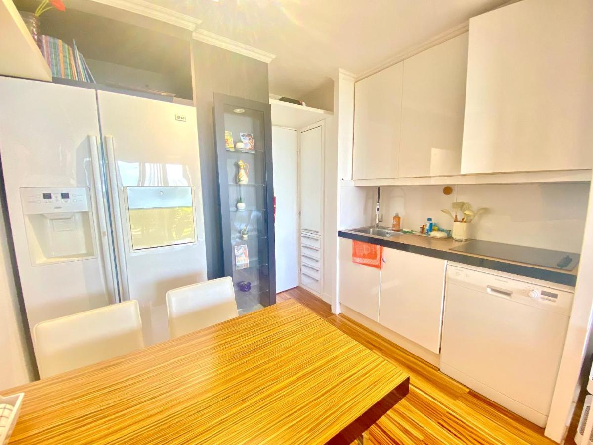 Le Delacroix 2 By Scls Locations Apartment